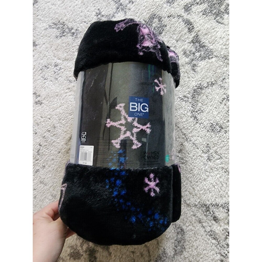 Big One Oversized Plush The Nightmare Before Christmas Throw Blanket 5'x6' NEW - Picture 2 of 5